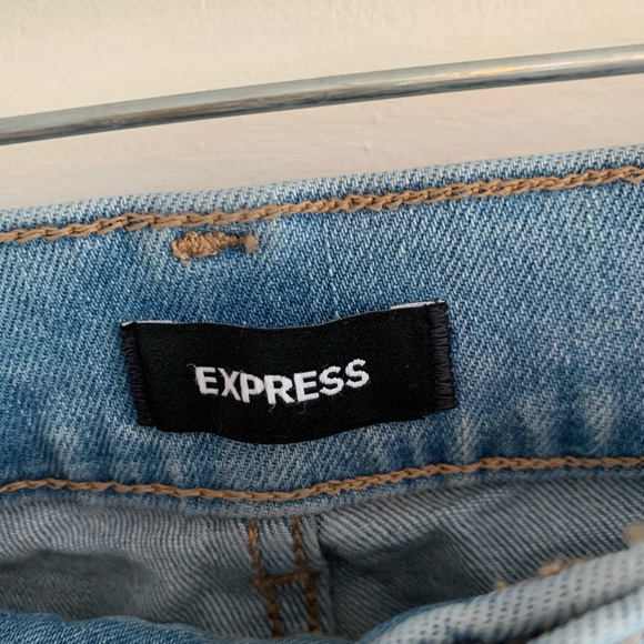 **SOLD** EXPRESS flare crop with embroidered leg. - Picture 3 of 5